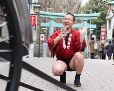 俥夫による記念撮影のお手伝い